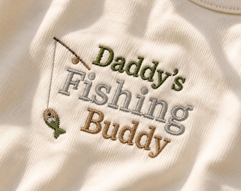 Papas Angeln Buddy bestickter Baby Strampler, Angeln Baby Outfit, Baby Jungen Body, Outdoor Babykleidung, Babygeschenk