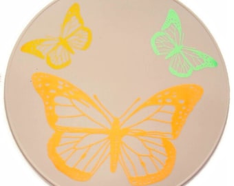 Beige Silicone Butterfly Trivet, Heat Resistant Kitchen Hot Pad