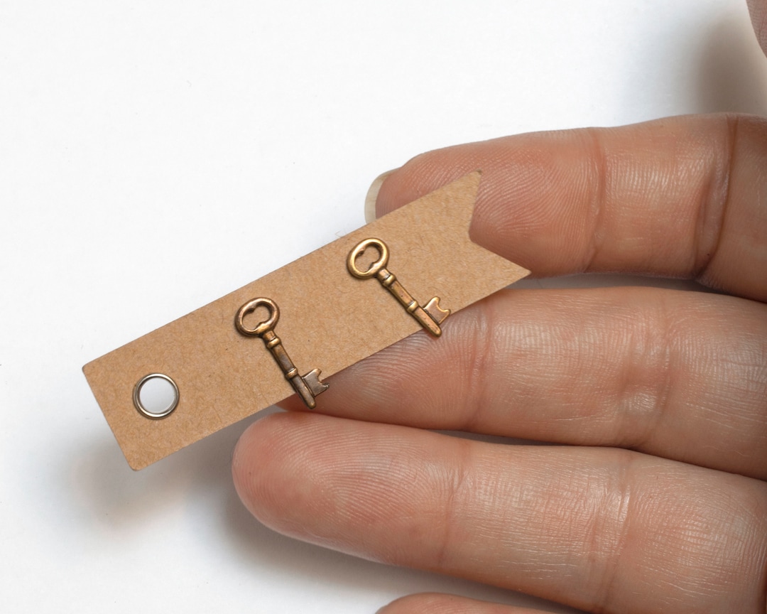 Tiny Key Stud Earrings - Etsy