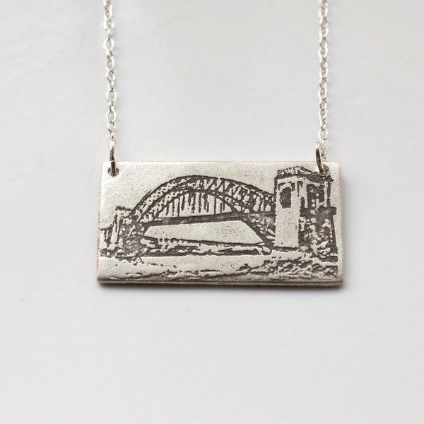 New York City Jewelry - Queens Necklace - Silver NYC Jewelry - Queens Jewelry - Hellgate Bridge - Skyline Necklace - NYC Skyline