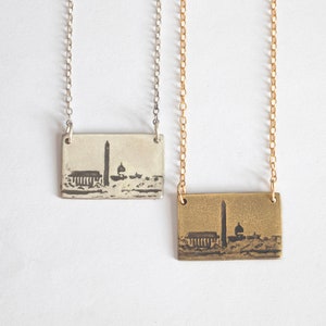 Collier gravé Washington DC Monuments et Skyline, en laiton ou en argent sterling