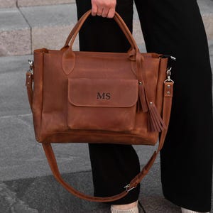 Große Handtasche Tote, Leder Reisetasche Frauen, Große Umhängetasche mit Trolley Ärmel, braune Schultertasche, personalisierte Ledertasche