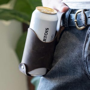 Belt beer holders, Belt can holder, Leather can holder, Leather beer holder, Personalized can holder, Beer can holders, Beer lover gift