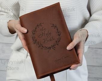 Engraved bible cover, Holly bible cover, Leather bible cover for women, Personalized bible cover, Custom bible cover, Large bible cover