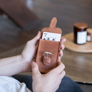 Porta-cartas de baralho, Estojo de couro para cartas de baralho, Estojo de couro para baralho, Porta-baralhos personalizados, Porta-baralhos de cartas de baralho