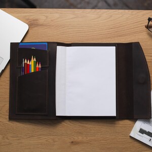 Couverture de carnet de croquis en cuir, cadeau pour artiste, couverture de carnet de croquis A5, carnet de croquis d&#39;artiste, couverture de carnet de croquis A4 personnalisée, cadeaux d&#39;artiste pour lui