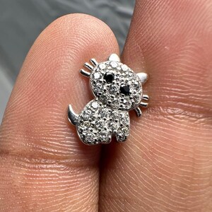 316L Chirurgisch Staal CZ Jeweled Hello Kitty-kraakbeenknop – verkrijgbaar in 16G (1,2 mm) - staaflengte 6 mm