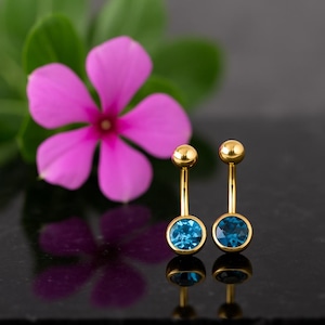 CZ Jeweled Nicht-baumelnder Bauchnabel Ring | G23 Grade Titan | 14G (1,6 mm) | Bauchnabelpiercing | Erhältlich in mehreren Farben und Bar-Größen