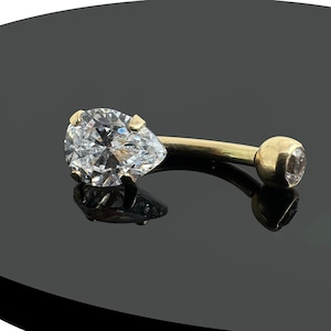 Piercing de umbigo com zircônia cúbica em ouro amarelo 14K - Piercing de umbigo curvo 14G com pedra de zircônia cúbica em formato de lágrima/pera de 8 mm e bola com rosca interna de 4 mm