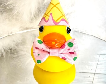 Rubber Duck: Car Dashboard Accessories, off road and cruising collectible