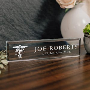 Doctor of Physical Therapy Glass Office Desk Name Plate DPT Therapist Nameplate, Medical Practitioner Appreciation Gift, PT School Grad Gift