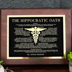 ENGRAVED Hippocratic Oath Doctor Plaque, MD Physician Medical Med School Graduation Gift, Custom Name White Coat Ceremony Office Decor