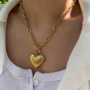 18k Gold Chunky Herzkette mit Knebelverschluss im mühelosen Stil, Sommerschmuck mit minimalistischem Hauch Herz-Kettenhalskette Geschenk für sie