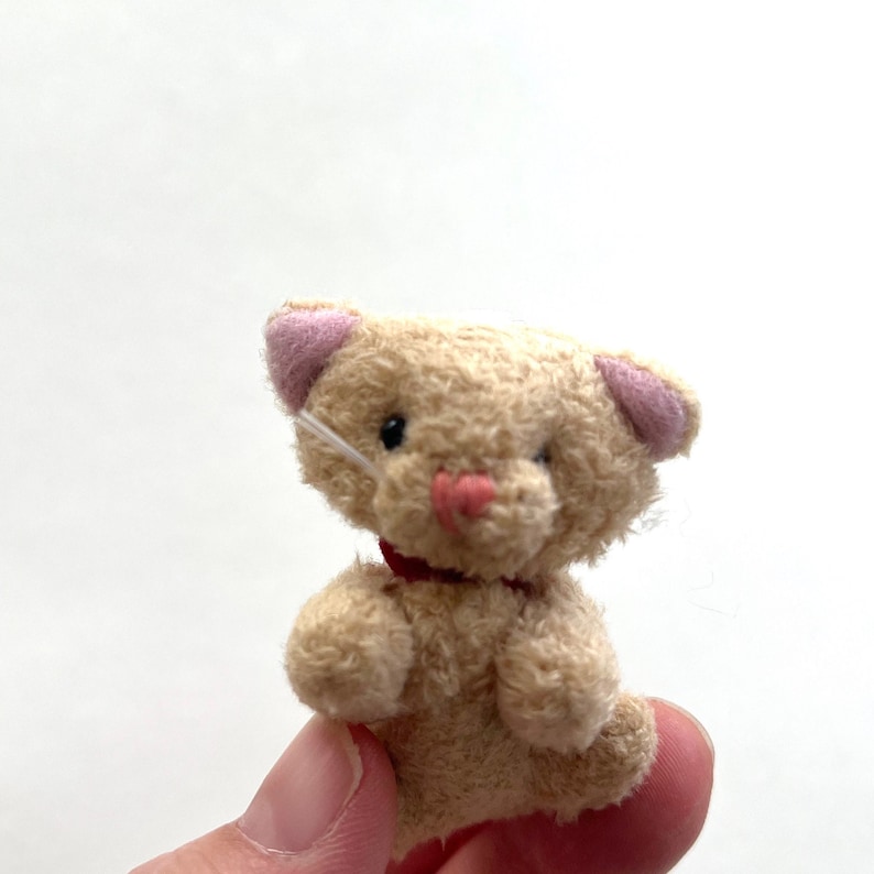 Miniature Plush Cat Kitten Stuffed Animal Doll Accessory Dollhouse Toy Craft Supply Backpack Pendant 6yrs or older Brown