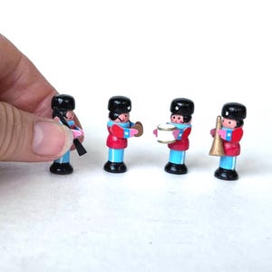 Miniature Drummer Boy Toy Soldier Christmas Dollhouse Decoration (set of 4)
