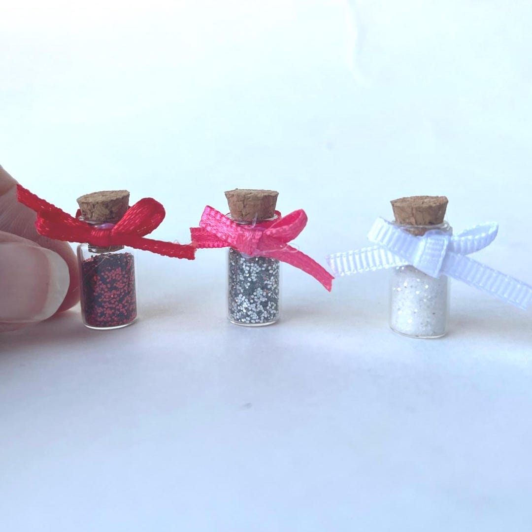 Mini Valentines Day Dollhouse Jars Glass Bottles Glitter Etsy mini-valentines-day-dollhouse-jars-glass-bottles-glitter-etsy