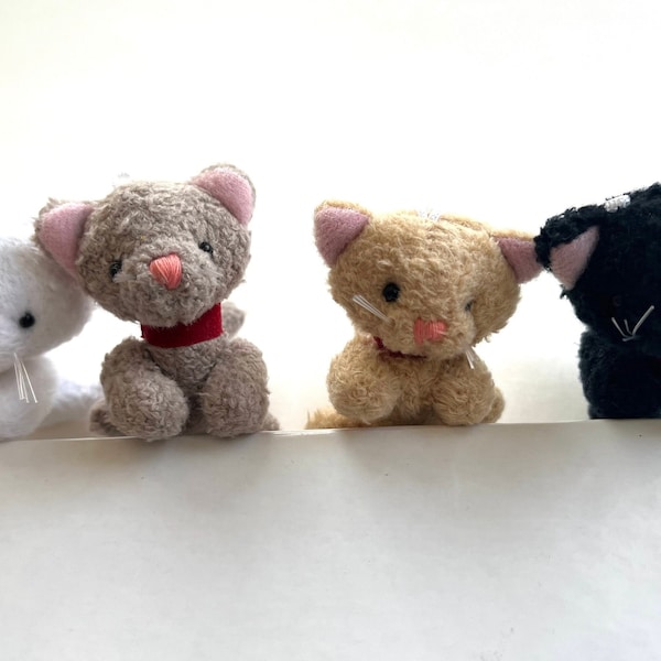 Miniature Plush Cat Kitten Stuffed Animal Doll Accessory Dollhouse Toy Craft Supply Backpack Pendant (6yrs or older)