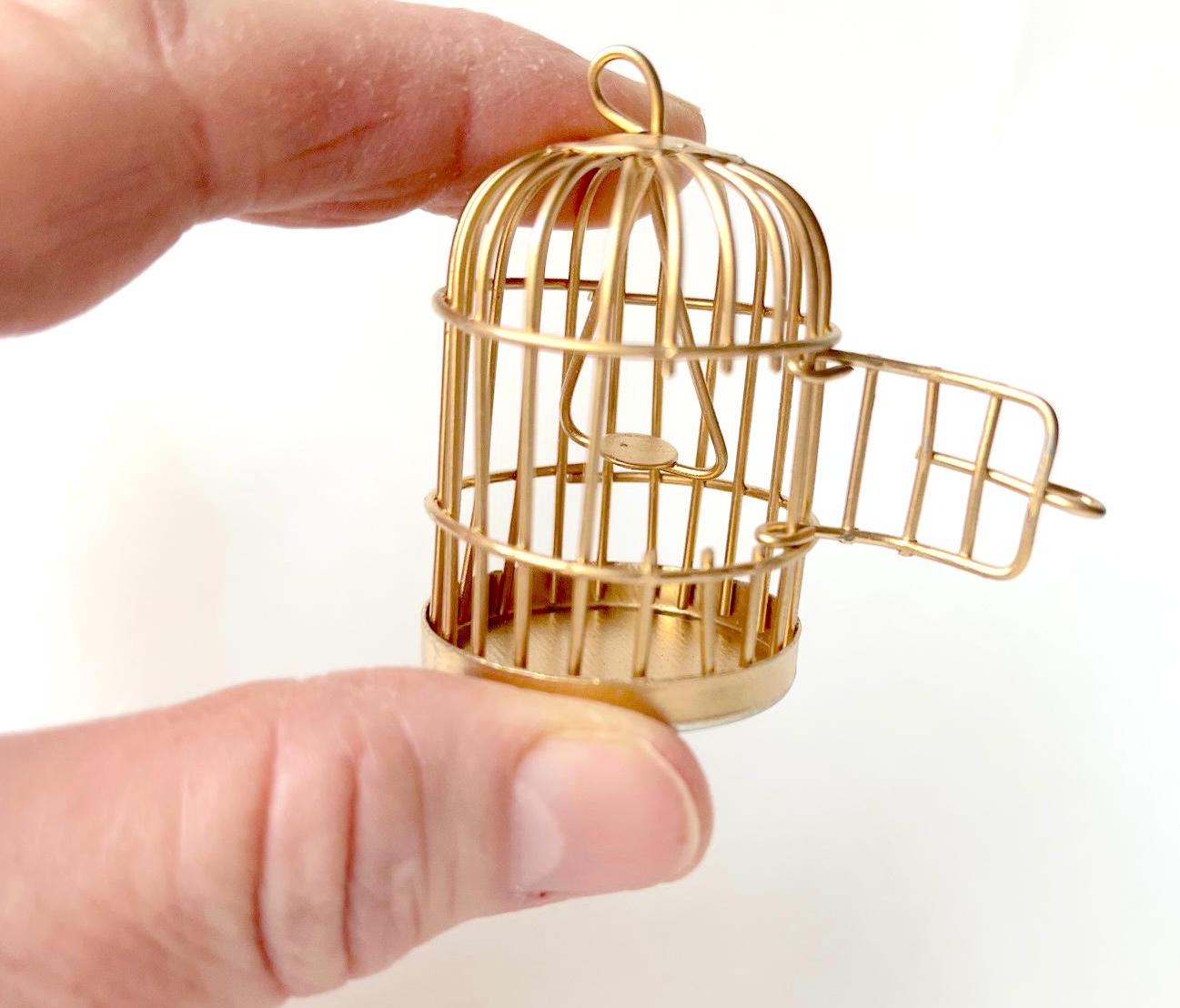 Miniature Birdcage Bluebird Bird Cage Mini Birds Tiny Blue Birds Fairy Garden Terrarium Mini Birds Diorama Resin Craft Cabochon