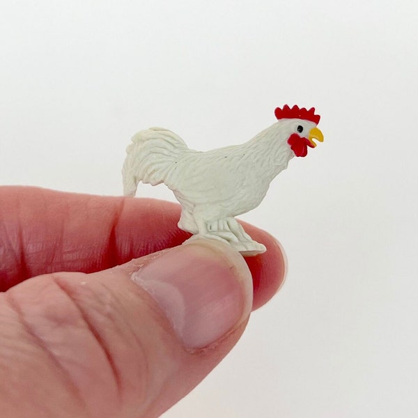 Miniature Rooster Bird Mini Chicken Hen Dollhouse Craft Supply