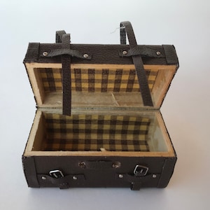 Dollhouse Trunk Treasure Chest Suitcase (bears separate)