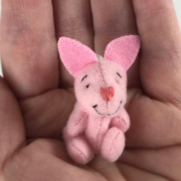 Miniature Plush Pink Pig Dollhouse Doll Accessory Craft Supply Gift Tag Backpack Pendant