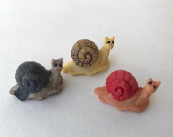 Miniature Snail Figurine Fairy Garden Terrarium Diorama (set of 3)