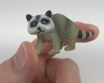 Miniature Raccoon Fairy Garden Dollhouse Animal Figurine