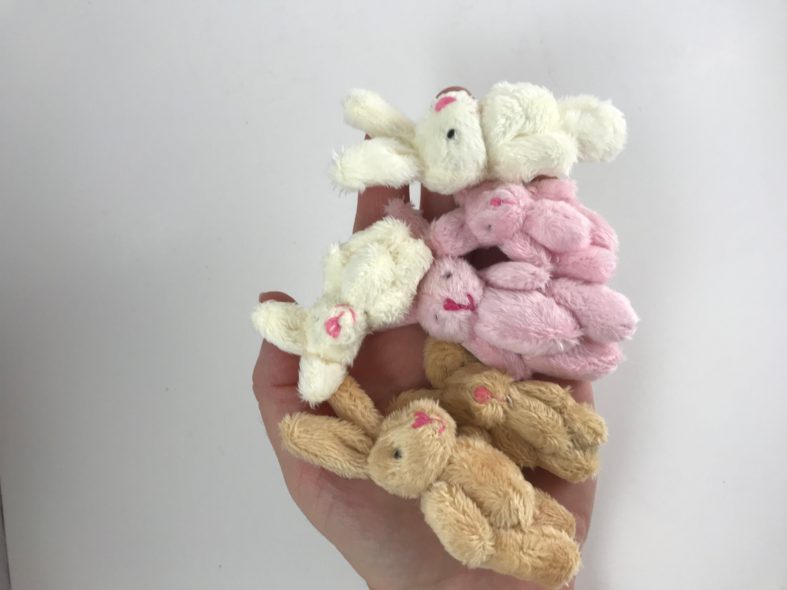 Mini-feesthoedjes, 12 stuks mini-feesthoeden voor knuffeldieren, kegelvormige kleine verjaardagshoeden in zachte kleuren, schattige dierenfeestdecoratie voor honden, katten, konijnen en knuffeldieren