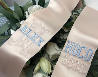 Ruban personnalisé pour bal de promo, écharpe pour bouquet de bal avec nom, écharpe pour bouquet de bal, nœud papillon esprit d'école, écharpe pour bouquet monogrammée