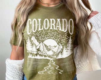 Colorado Tee Colorado Graphic Tshirt Boho Tee Rocky Mountains Retro Vintage Nature Cotton T-shirt Unisex Tee Camping Outdoors Road trip tee