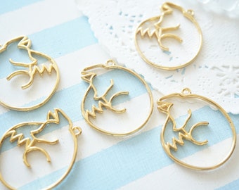 2-5 pcs Open Bezel Charm (29mm33mm) Curled up Fox AZ1239