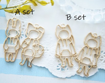 Only One//2pcs Open Back Bezel Charms/Animal in Hoodies (25-48mm) AZ1430