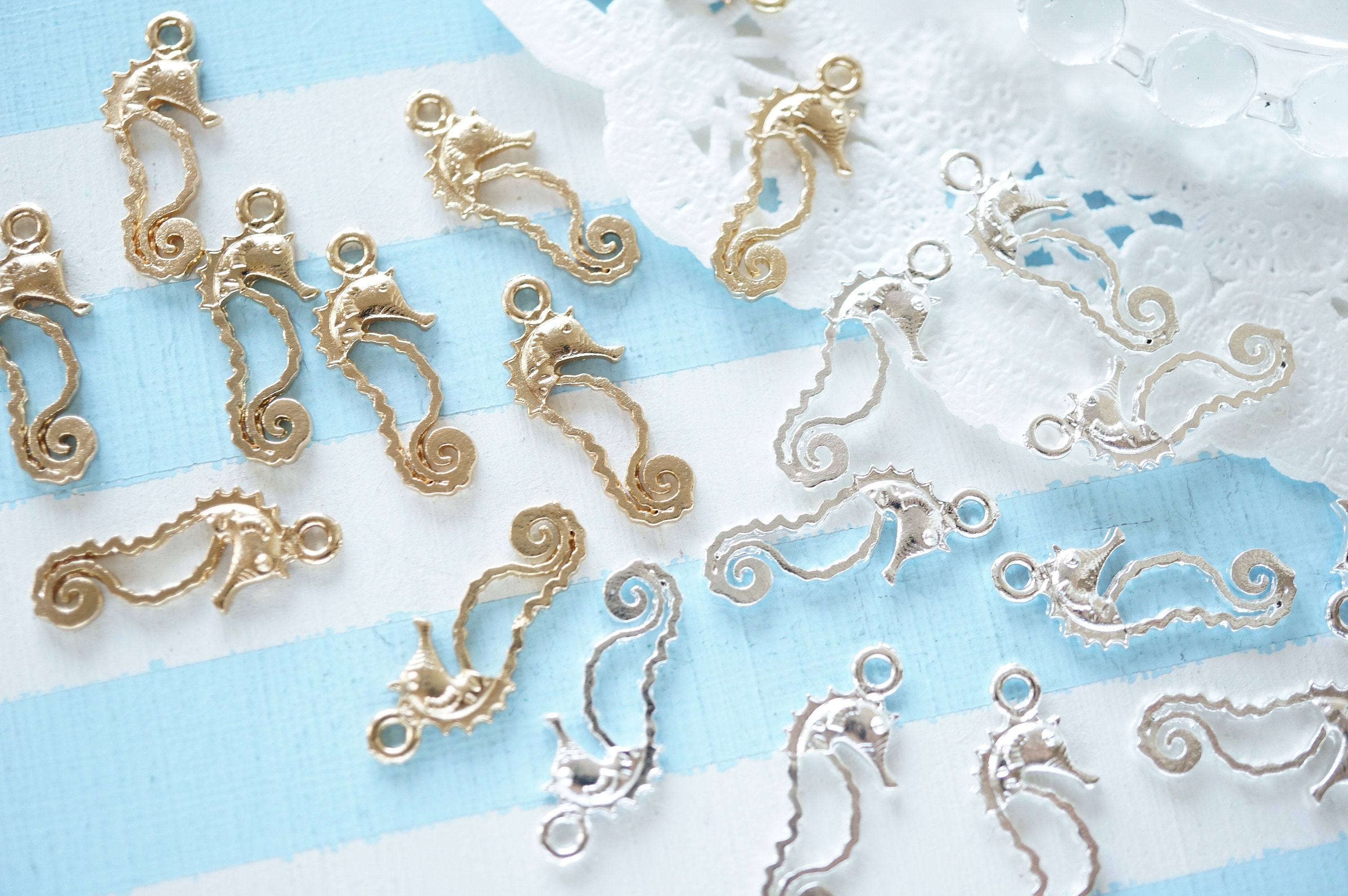 5-10 Pcs Open Bezel Charm / Sea Horse (10mm19mm) AZ590 - Etsy Israel