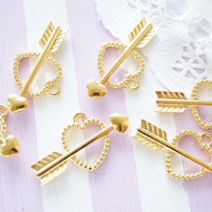 SALE//10pcs  Open Bezel Charm (16mm35mm)  Heart with Heart Arrow AZ730