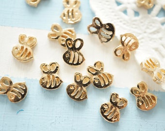 10 pcs  Resin inclusions / inserts / supplies  (7mm8mm) Kawaii Bee AA066