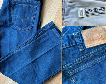 80’s Vintage Levi’s Jeans 1983 Levi’s For Men With A Skosh More Room Leather Tag & Tab 40/28 Made in USA