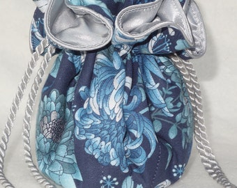 Blue and silver floral jewelry travel pouch