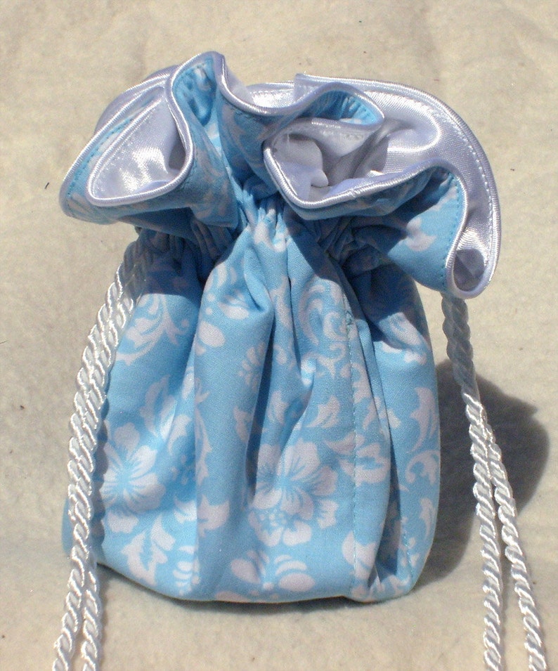 Light Blue Damask Jewelry Pouch, Jewelry Travel Organizer Pouch: perfect for bridesmaids image 1