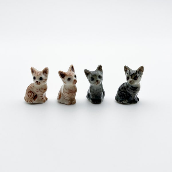 Set of 2 Tiny Kitten Cat Ceramic Figurines Animal Miniature, Good for dollhouse decoration, miniature collectors, Cat lovers