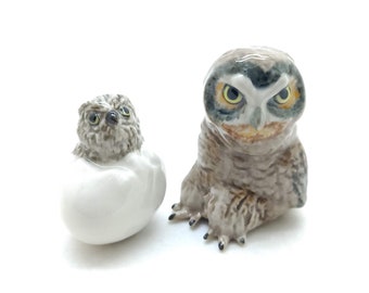 Set of 2 Owl Bird Baby in Egg Ceramic Figurine Animal Miniature Statue