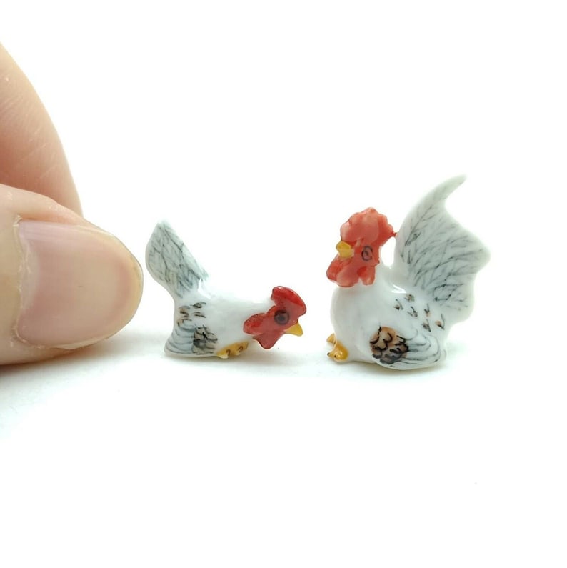 2 Hen Cock Rooster Ceramic Figurine Animal Tiny Statue