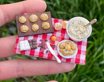 Escena de cocina en miniatura para casa de muñecas