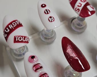 Presse à ongles concert Kpop faite main, ensemble d'amandes rouges et blanches