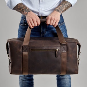 Sac de sport en cuir personnalisé pour homme, sac de voyage de week-end personnalisé, sac de transport de nuit fait à la main, sac de sport minimaliste