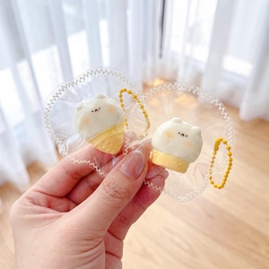 Mini Slow Rising Bread Squishy Keychain - Sensory Fidget Bag Charm, Soft Squeeze Toy for Calming, Kawaii Food Pendant, Tactile Toy