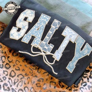 Vacaciones Saladas Coquetas PNG, Diseño Floral Costero de Perlas, Patchwork de Conchas Azules PNG, Perla Coqueta Oceánica, Vida en la Playa, Archivo de Sublimación