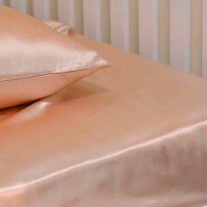 Lenzuolo con angoli elasticizzati di lusso personalizzato in seta di gelso di grado 6A, 30 momme