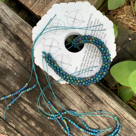 Métier à tisser des perles kit basique pour créations de bijoux fantaisie  DIY - Perles & Co