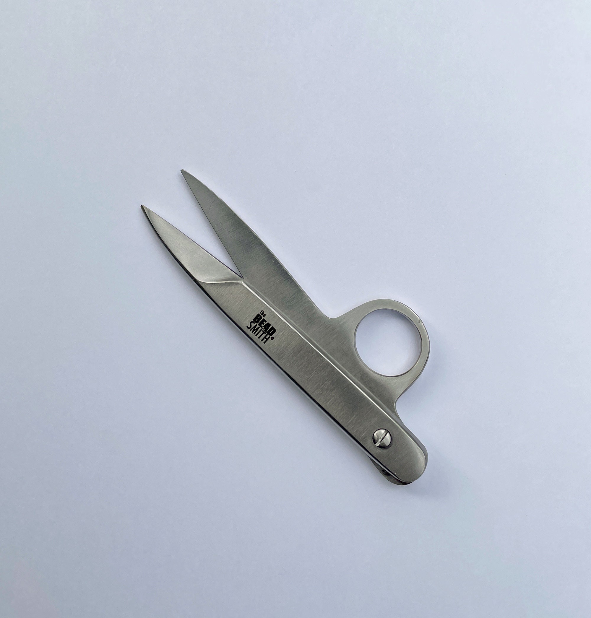 KAKURI Japanese Thread Snips 4 [Straight], Made in JAPAN, All Metal Thread  Scissors for Sewing & Embroidery, Spring Action Self Opening Thread