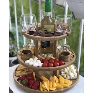 Plato escalonado con compartimentos para vino, bandeja de madera para aperitivos, tabla de charcutería seccionada, regalo para padres, regalo de Navidad para mamá
